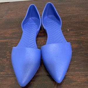 Native Blue Flats size 7